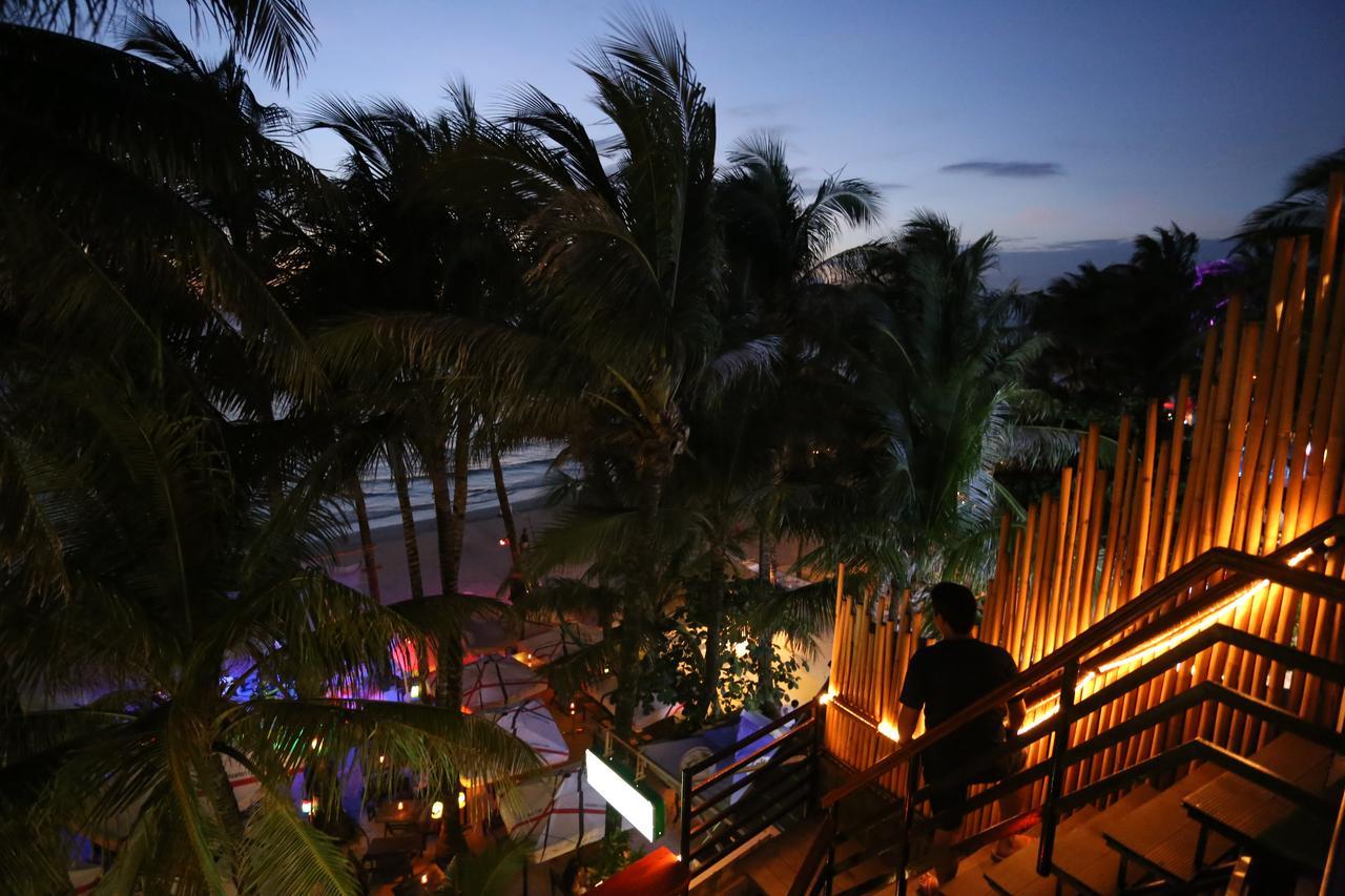 Hostel Avenue Beachfront Balabag  Zewnętrze zdjęcie